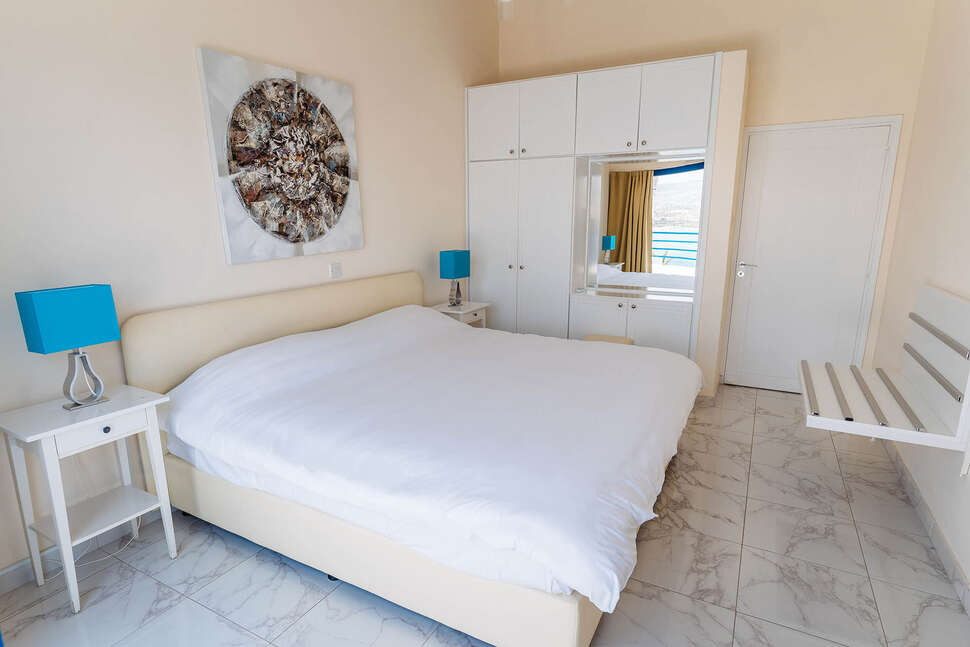 Een foto van Vrachia Beach Hotel & Suites