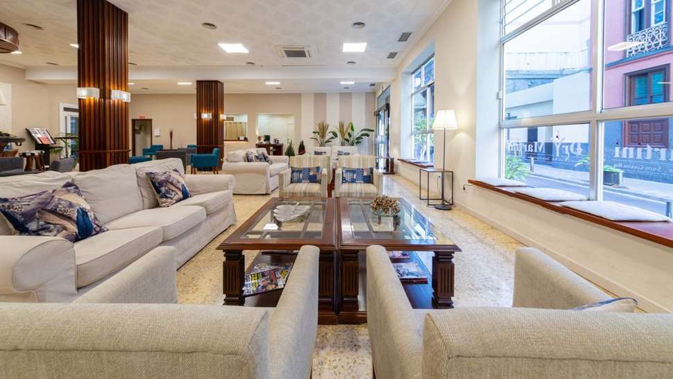 Een foto van het interieur van Hotel Marte