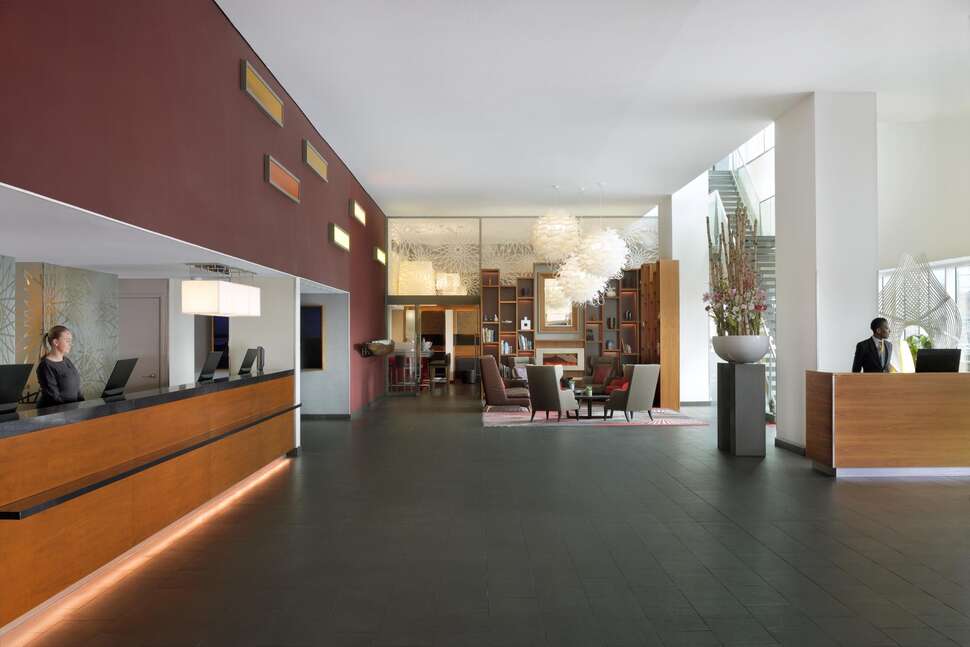 Ein Foto Mövenpick Hotel Amsterdam City Centre