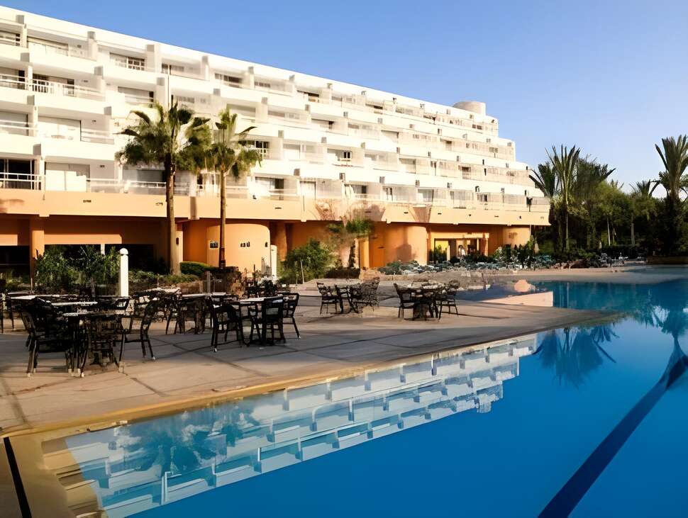 Een foto van een overzicht van Amadil Ocean Club