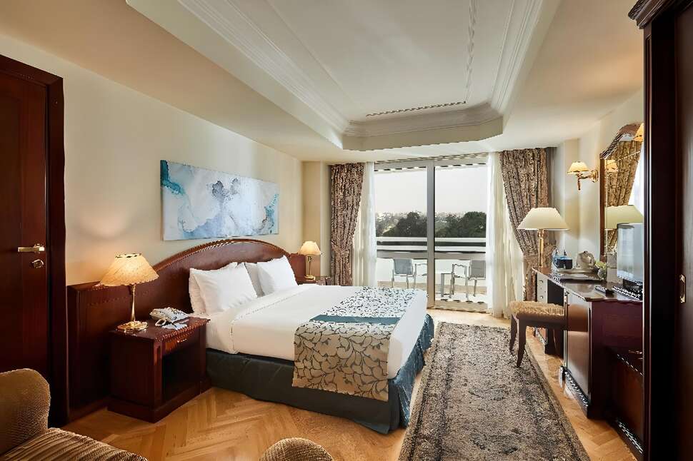 Een foto van Triumph Plaza Hotel