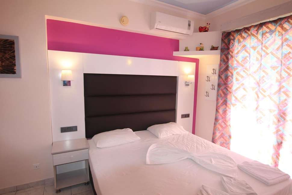 Ein Foto Grecian Fantasia Resort