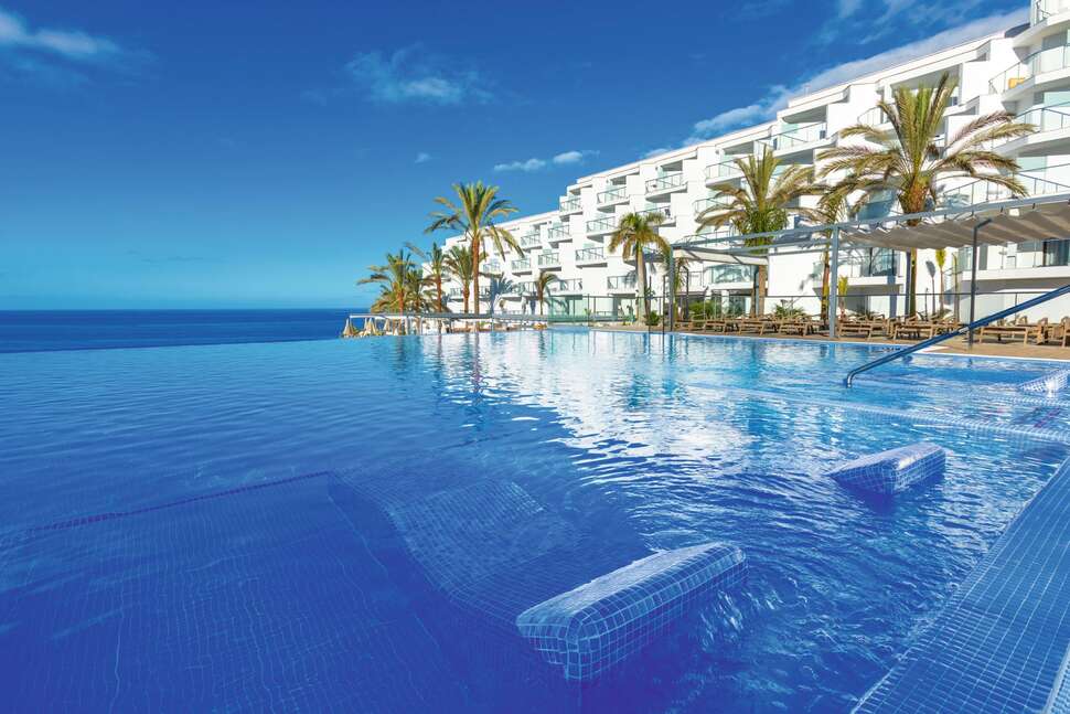Ein Foto vom Pool im Riu Buenavista