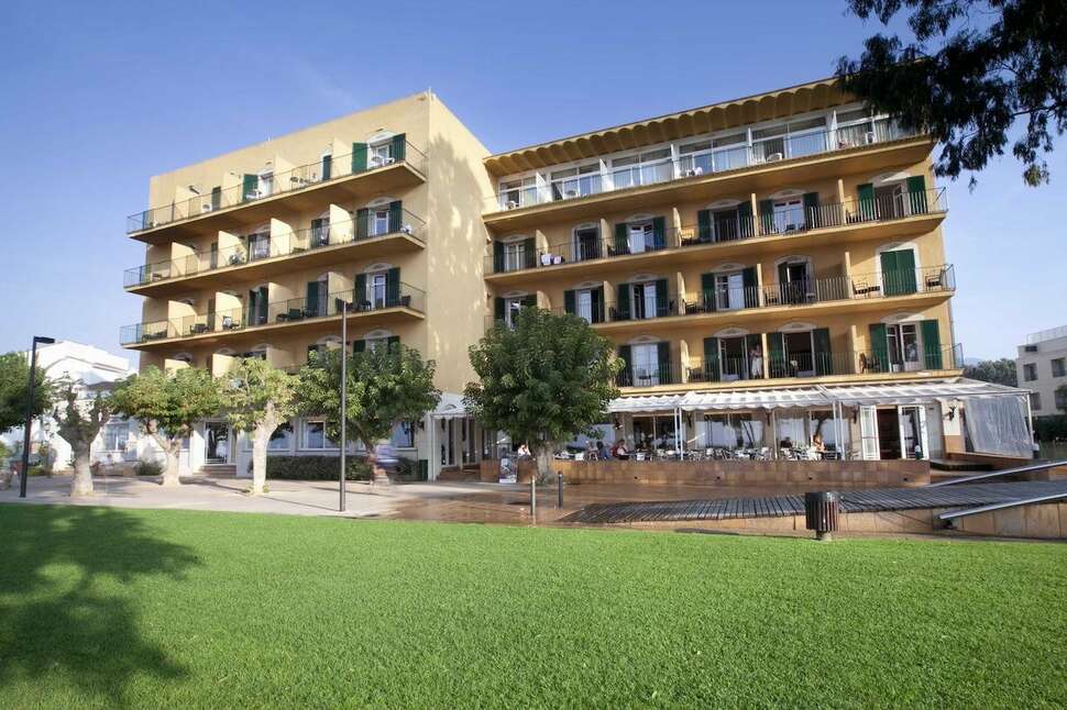 Een foto van een overzicht van Hotel Roses Platja