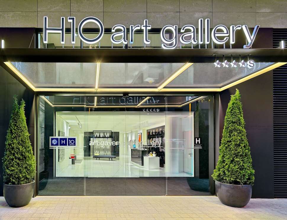 Ein Foto von der Außenansicht des H10 Art Gallery