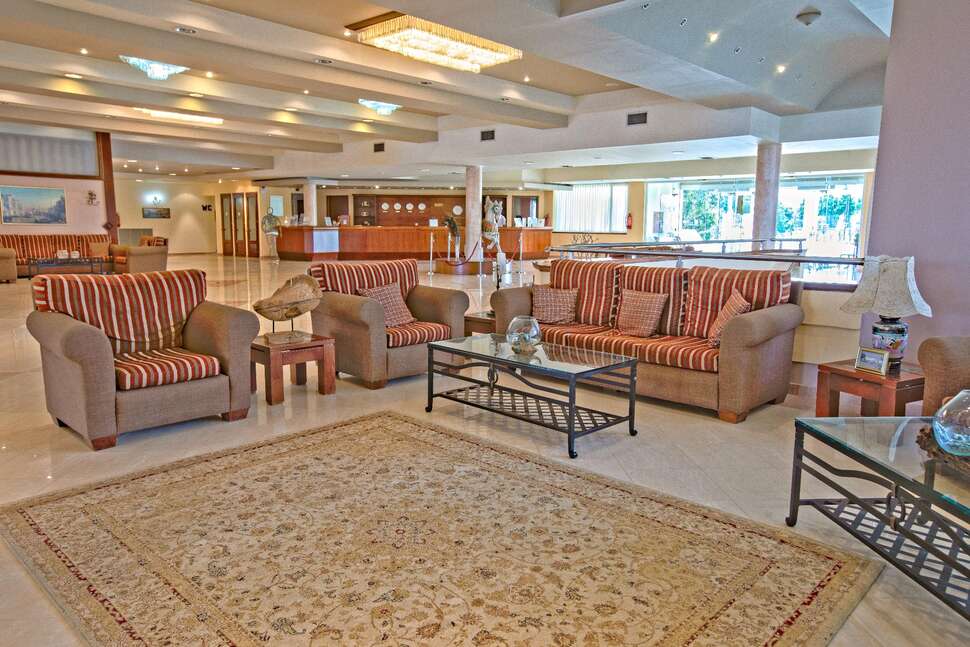 Ein Foto Sovereign Beach Hotel