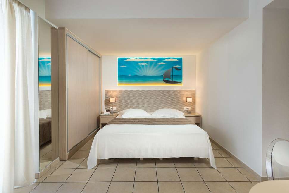 Ein Foto Alexandra Hotel