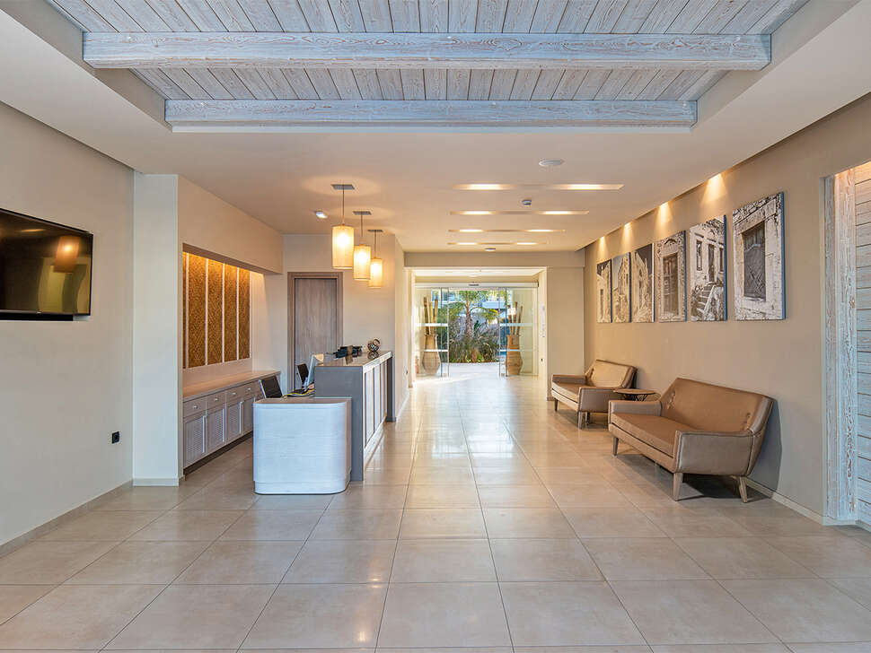 Een foto van het interieur van Oneiro Boutique Hotel