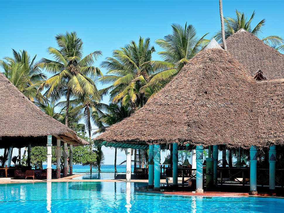 Een foto van een overzicht van Neptune Village Beach Resort & Spa