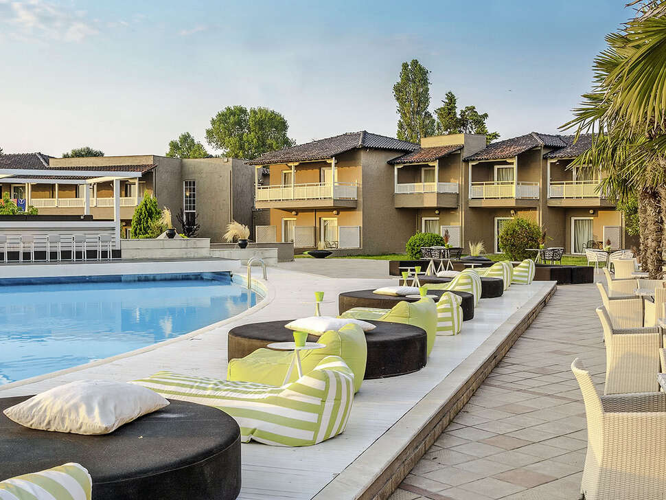 Een foto van het zwembad bij Dion Palace Beauty & Spa Resort