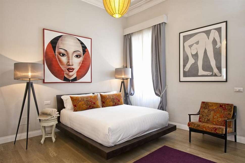 Een foto van een overzicht van The Independent Suites