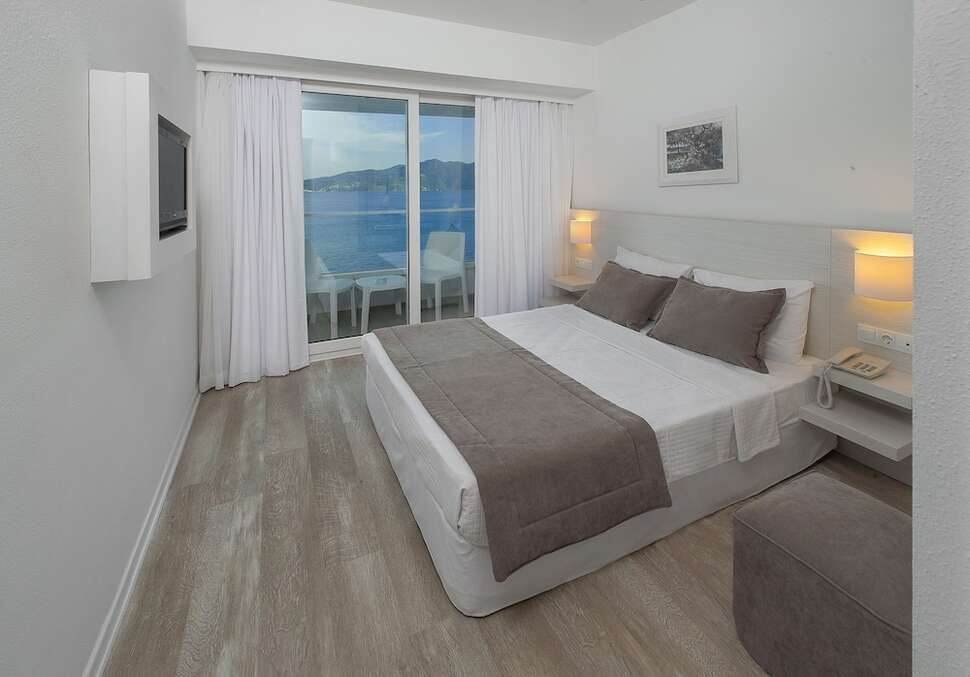 Een foto van The Beachfront Hotel