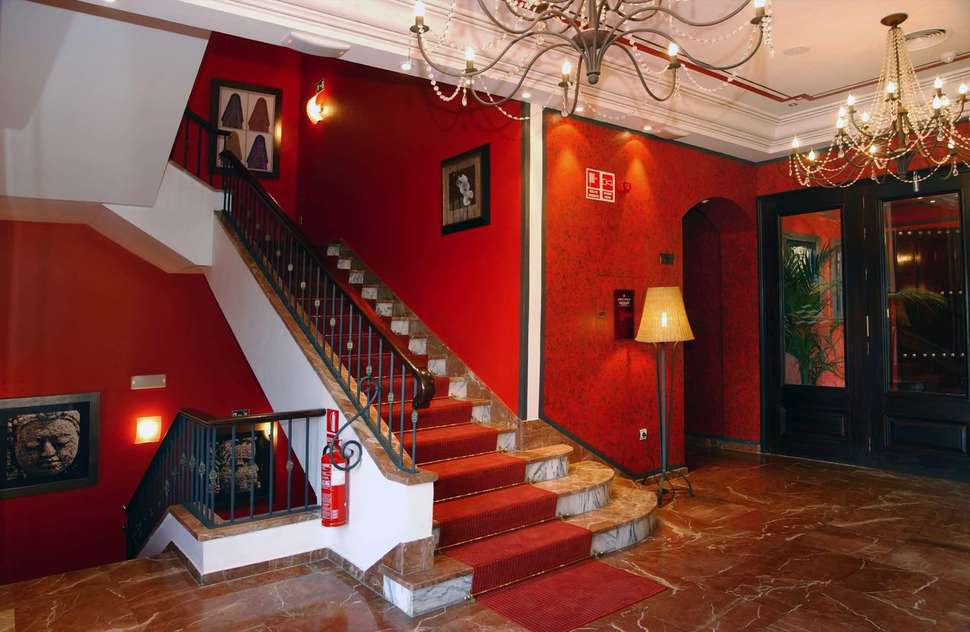 Een foto van het interieur van Soho Boutique Jerez & Spa