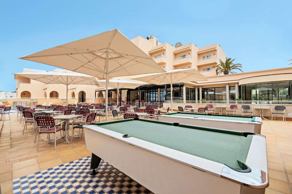 Een foto van de faciliteiten bij Rosamar Ibiza hotel