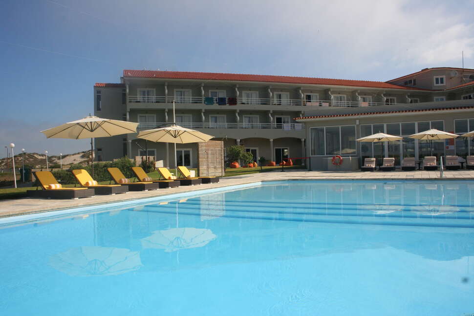 Ein Foto vom Pool im Star Inn Peniche