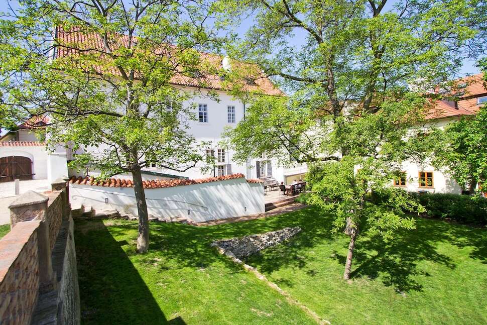 Ein Foto Hotel Monastery