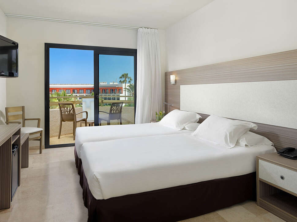 Een foto van H10 Cambrils Playa