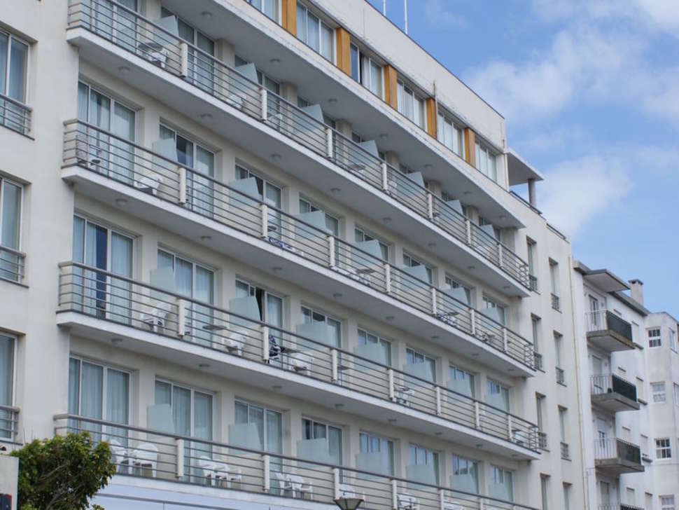 Ein Foto von der Außenansicht des Hotel Vila Nova