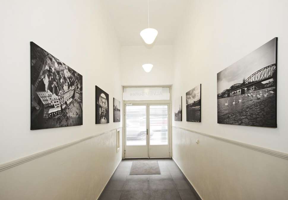 Ein Foto Alveo Suites