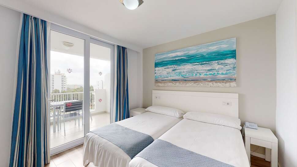 Een foto van Aparthotel HYB Eurocalas