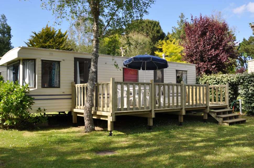 Een foto van de buitenkant van Camping Le Raguenes Plage
