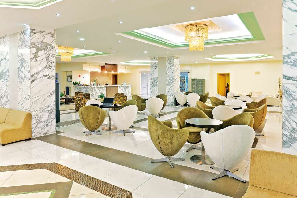 Een foto van het interieur van Marianna Palace Hotel