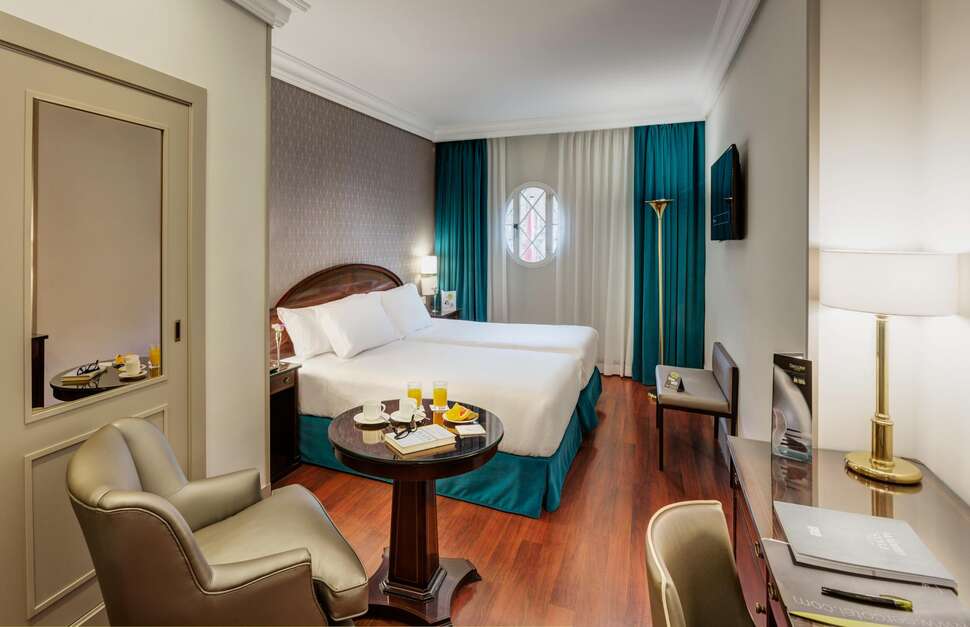Ein Foto Sercotel Gran Hotel Conde Duque