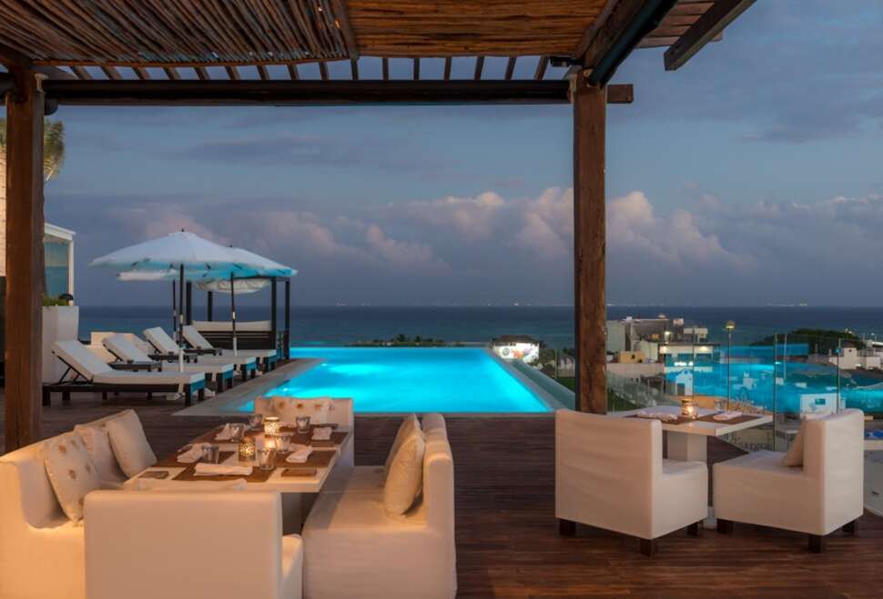 Een foto van The Fives Downtown Hotel & Residences Curio Collection by Hilton