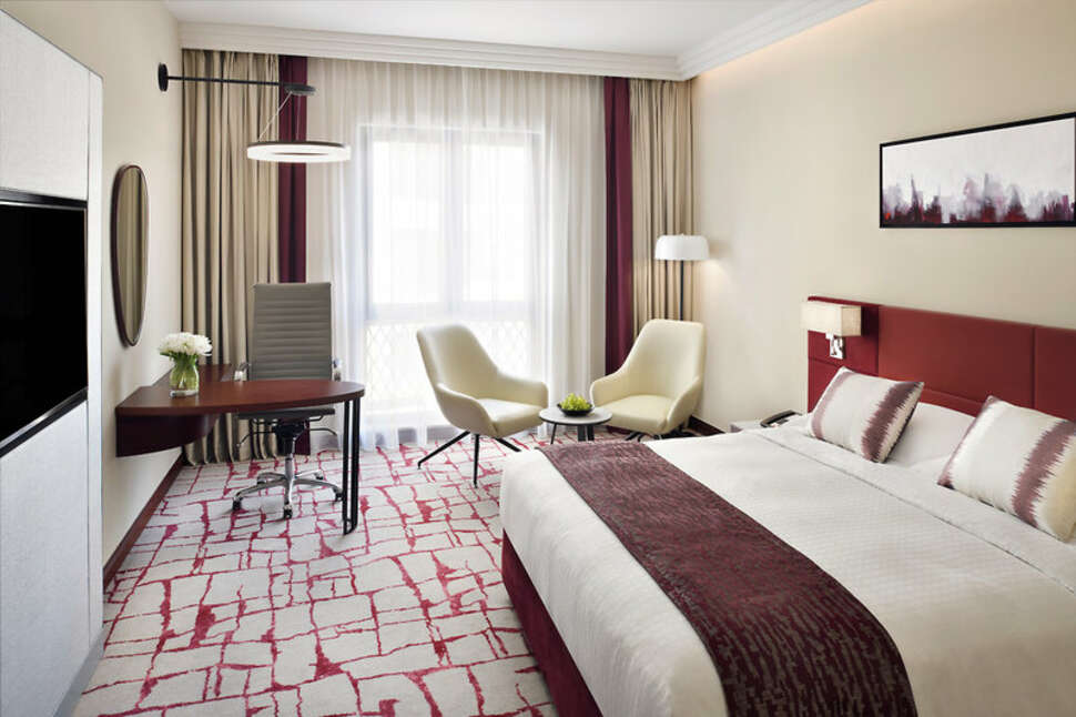 Ein Foto Mövenpick Hotel & Apartments Bur Dubai