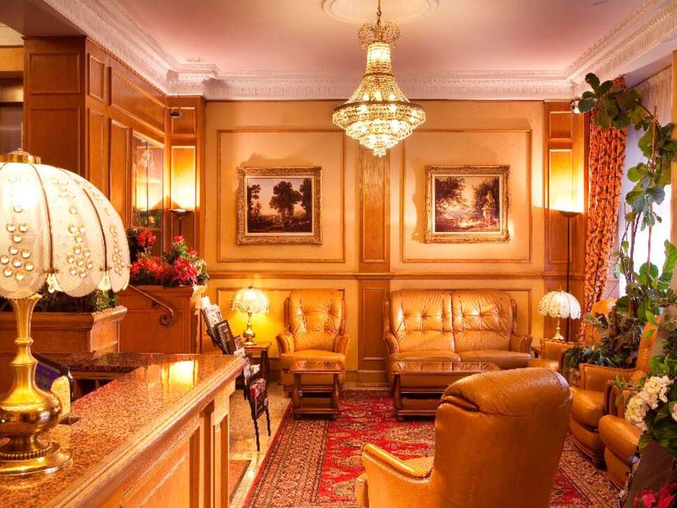 Een foto van het interieur van Hotel Paix Republique
