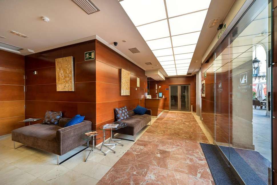 Een foto van het interieur van Eurostars Mediterranea Plaza