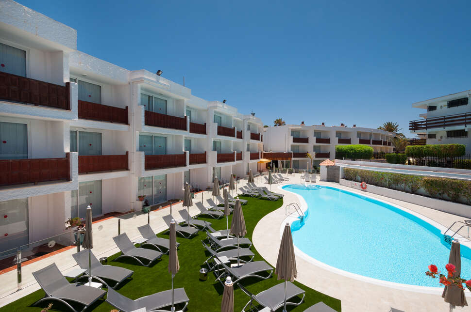 Ein Foto vom Pool im Apartments Dunasol