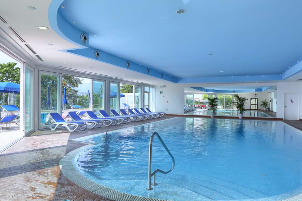 Ein Foto vom Pool im Hotel Le Balze Aktiv & Wellness