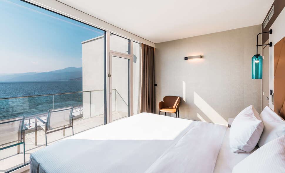 Ein Foto Hilton Rijeka Costabella Beach