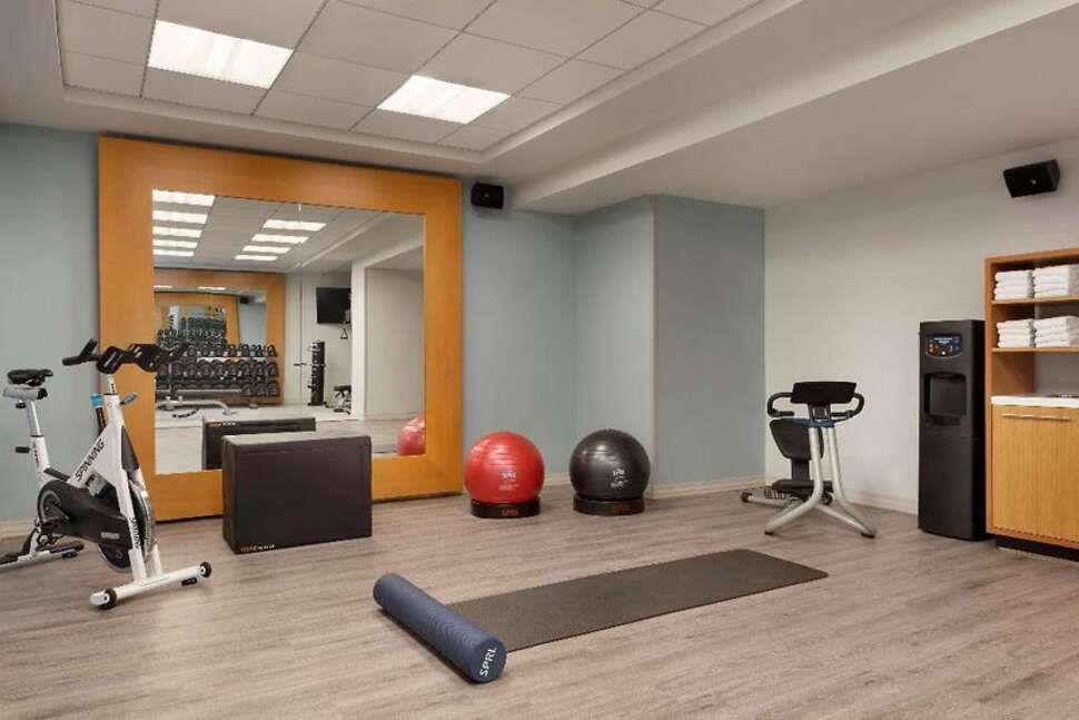 Ein Foto DoubleTree by Hilton New York Downtown