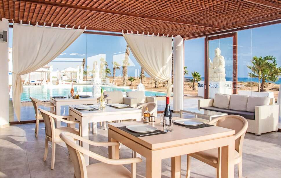 Een foto van Hotel LIVVO Budha Beach