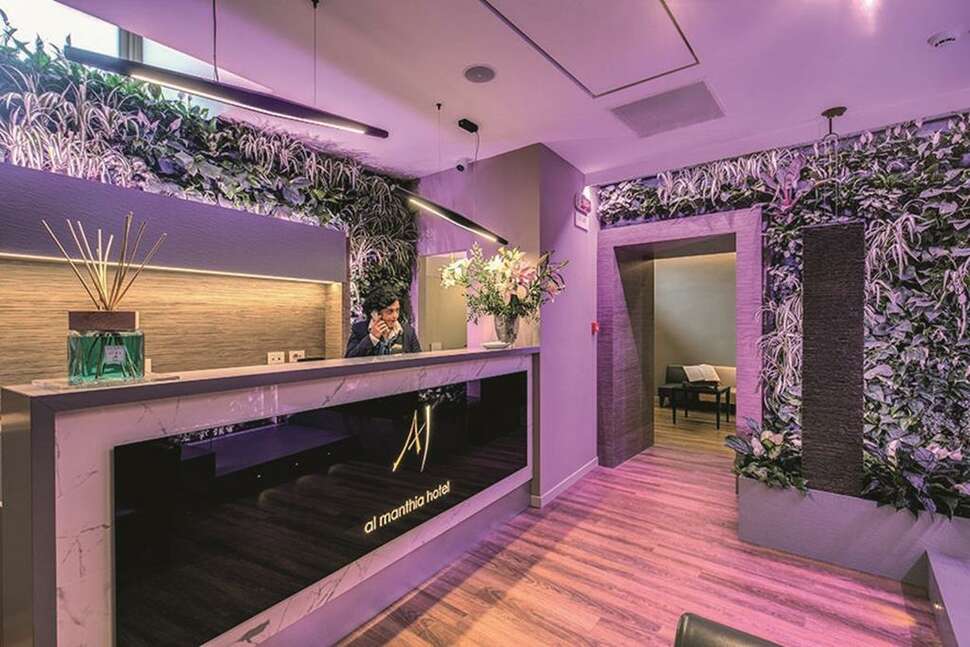 Een foto van het interieur van Al Manthia Hotel