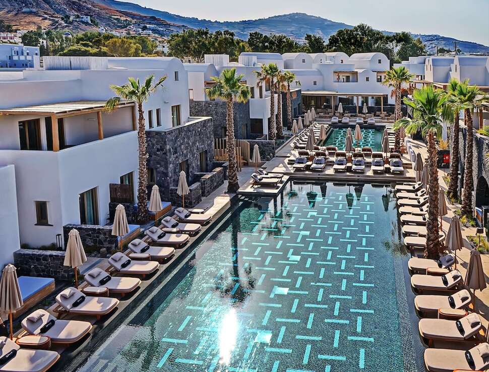 Ein Foto vom Pool im Raddison Blu Zaffron Resort