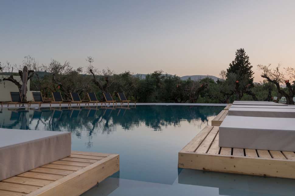 Ein Foto vom Pool im Tsamis Zante Suites