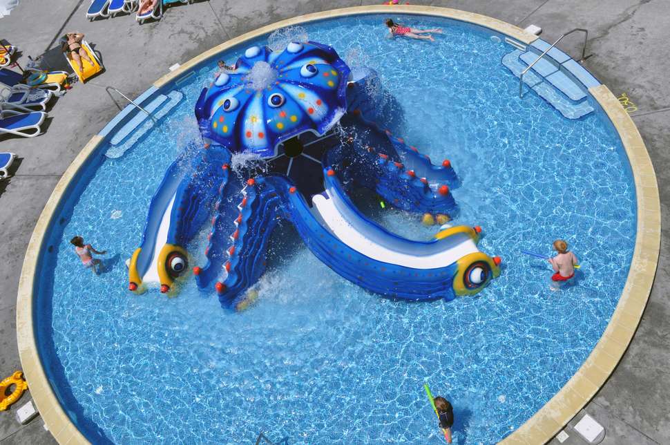 Een foto van het zwembad bij Melia Sunny Beach