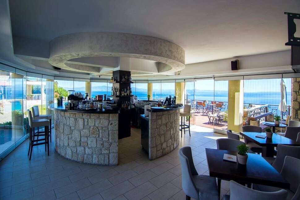Ein Foto von den Einrichtungen im Blue Bay Hotel Afytos