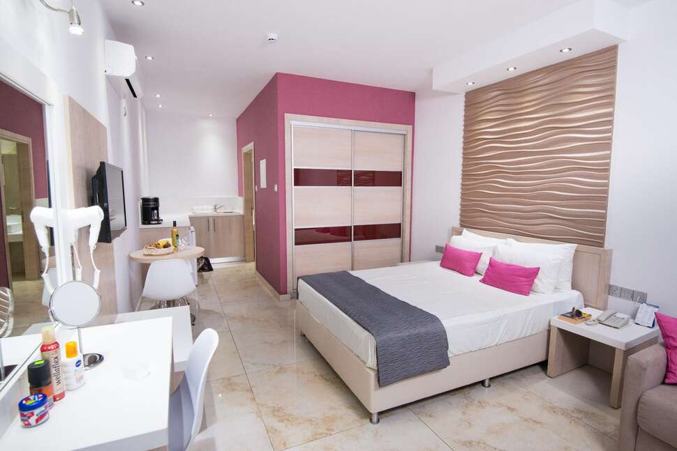 Ein Foto Loutsiana Hotel Apartments