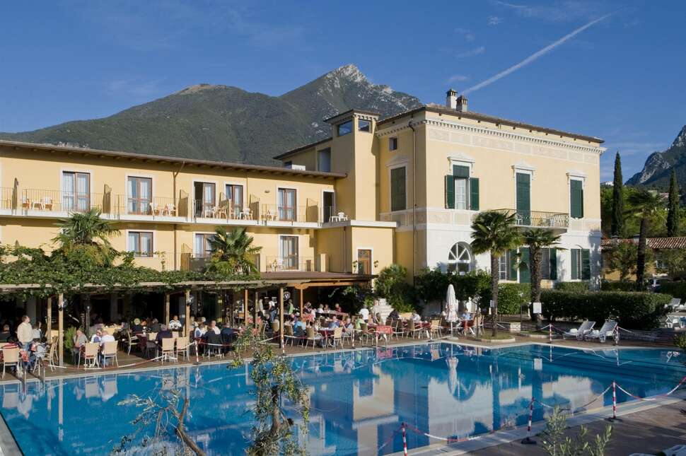 Een foto van het zwembad bij Hotel Antico Monastero