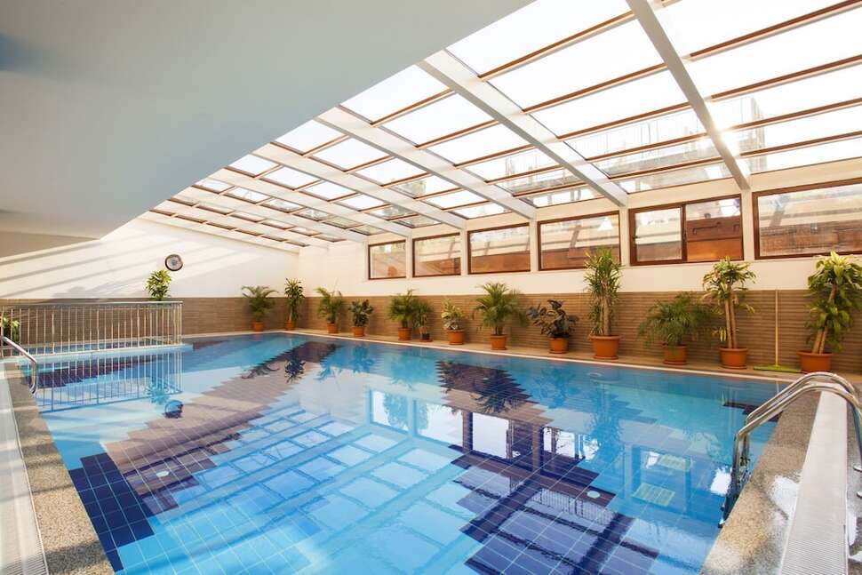 Een foto van het zwembad bij Side Orange Palace