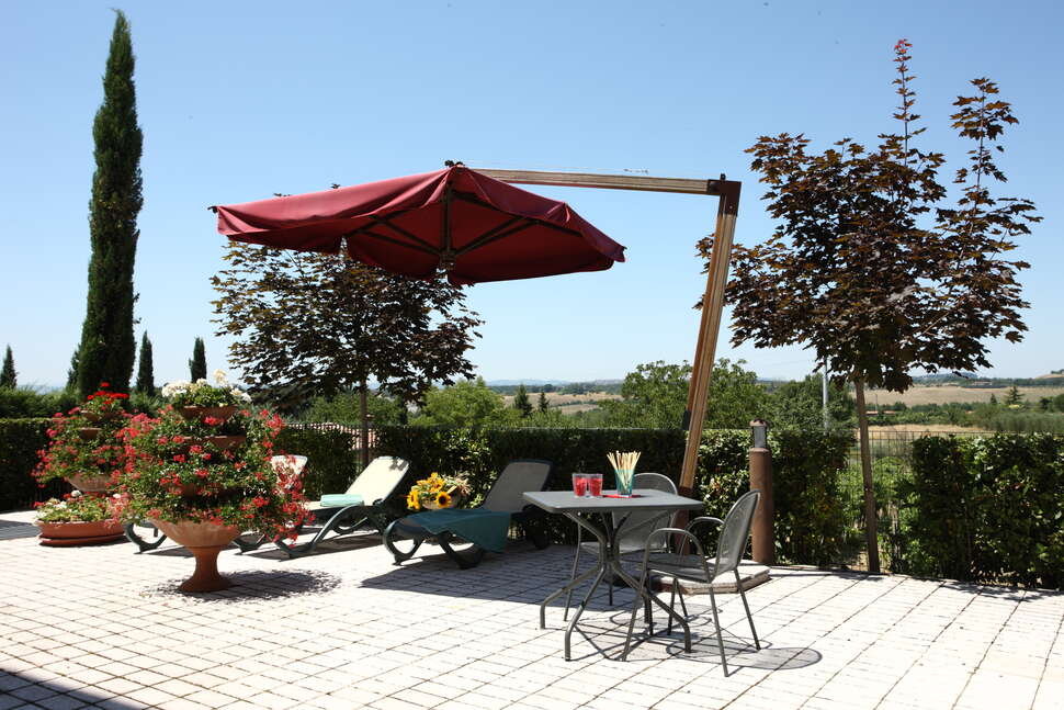 Ein Foto von der Terrasse im Precise House Montaperti Siena