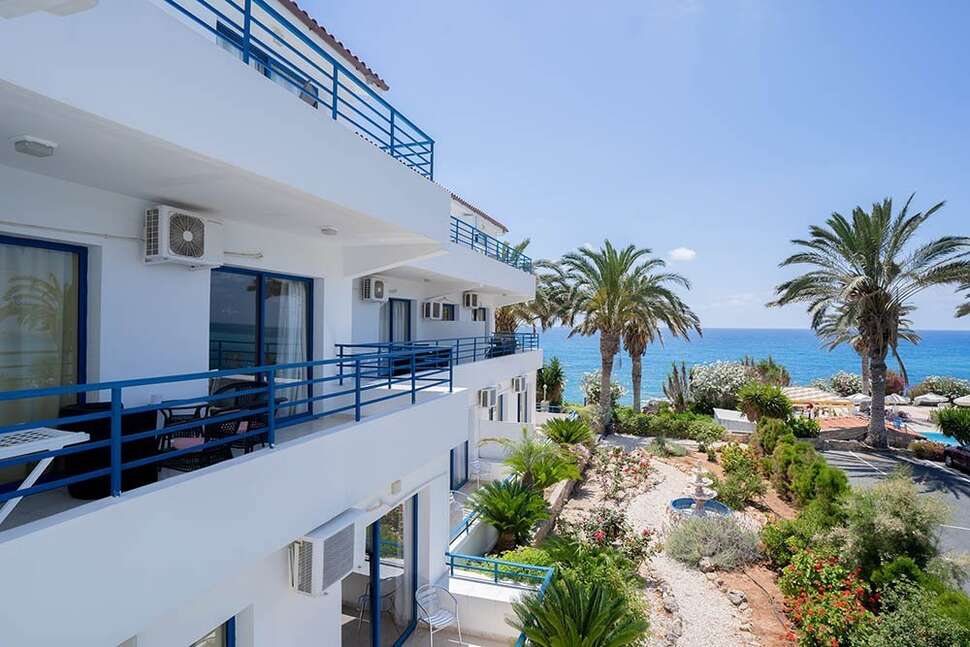 Een foto van Vrachia Beach Hotel & Suites