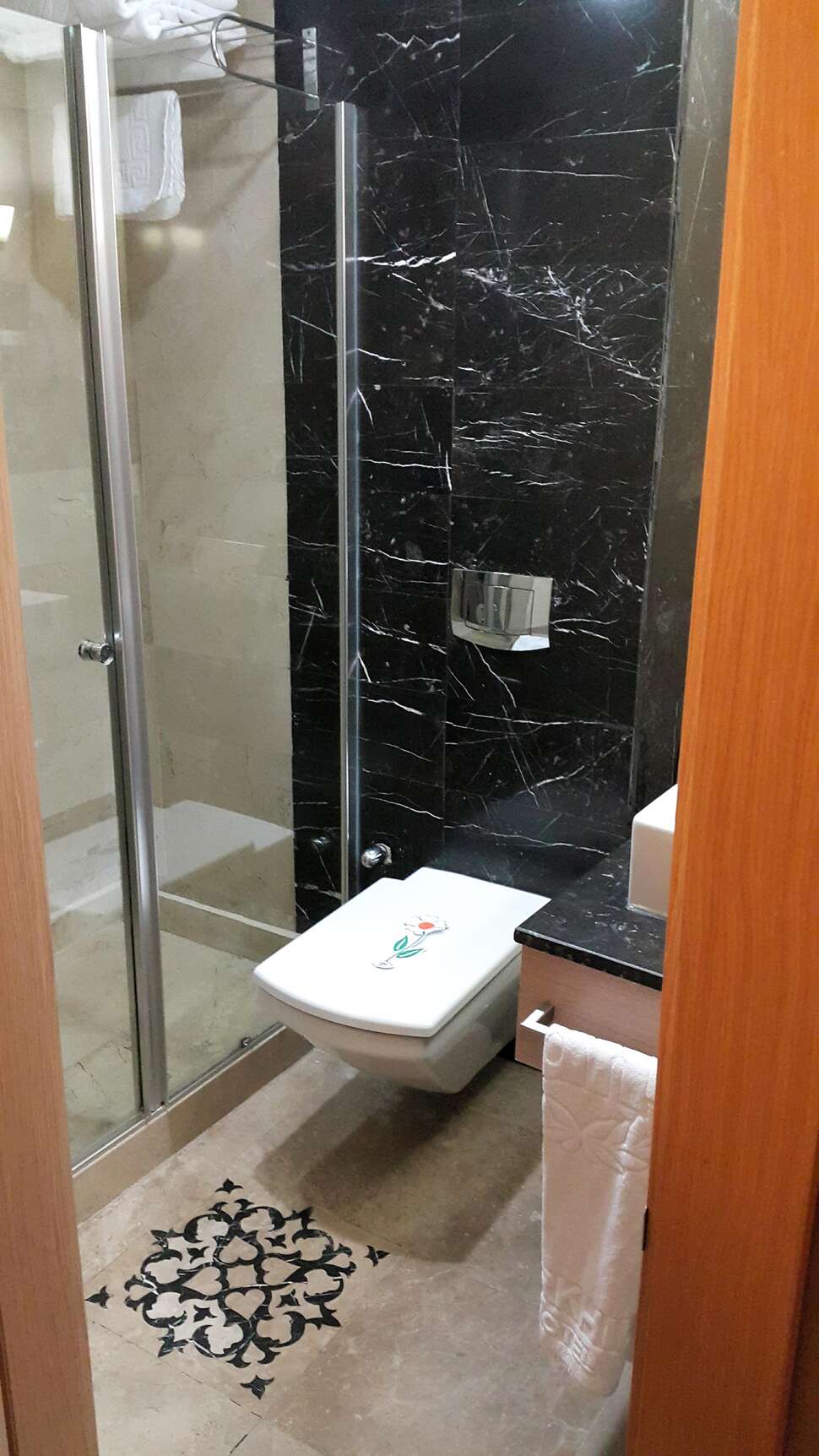 Een foto van Darkhill Hotel