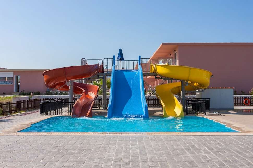 Een foto van het zwembad bij Alykanas Village Resort