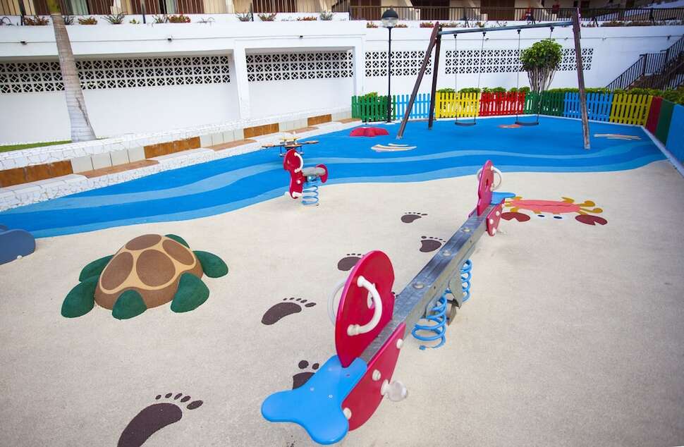 Een foto van de faciliteiten bij Hotel Coral Compostela Beach
