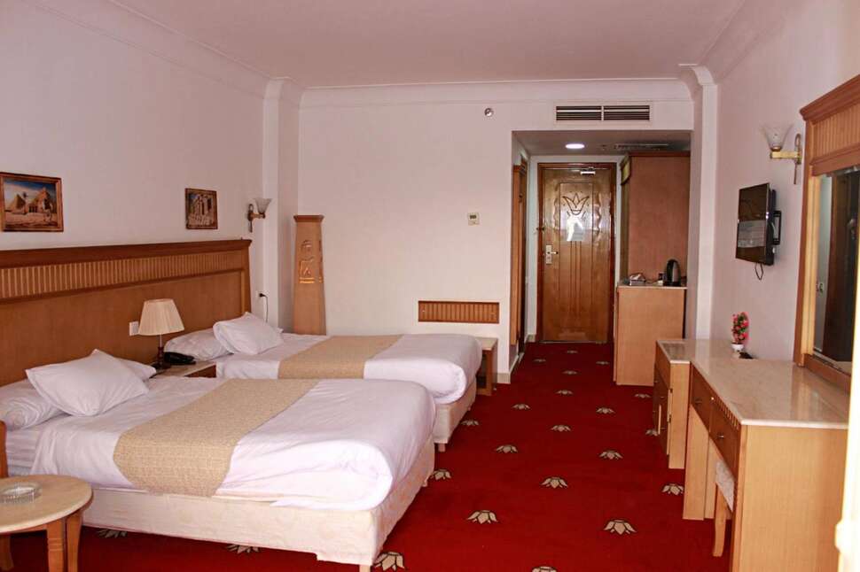 Een foto van Regency Pyramids Hotel